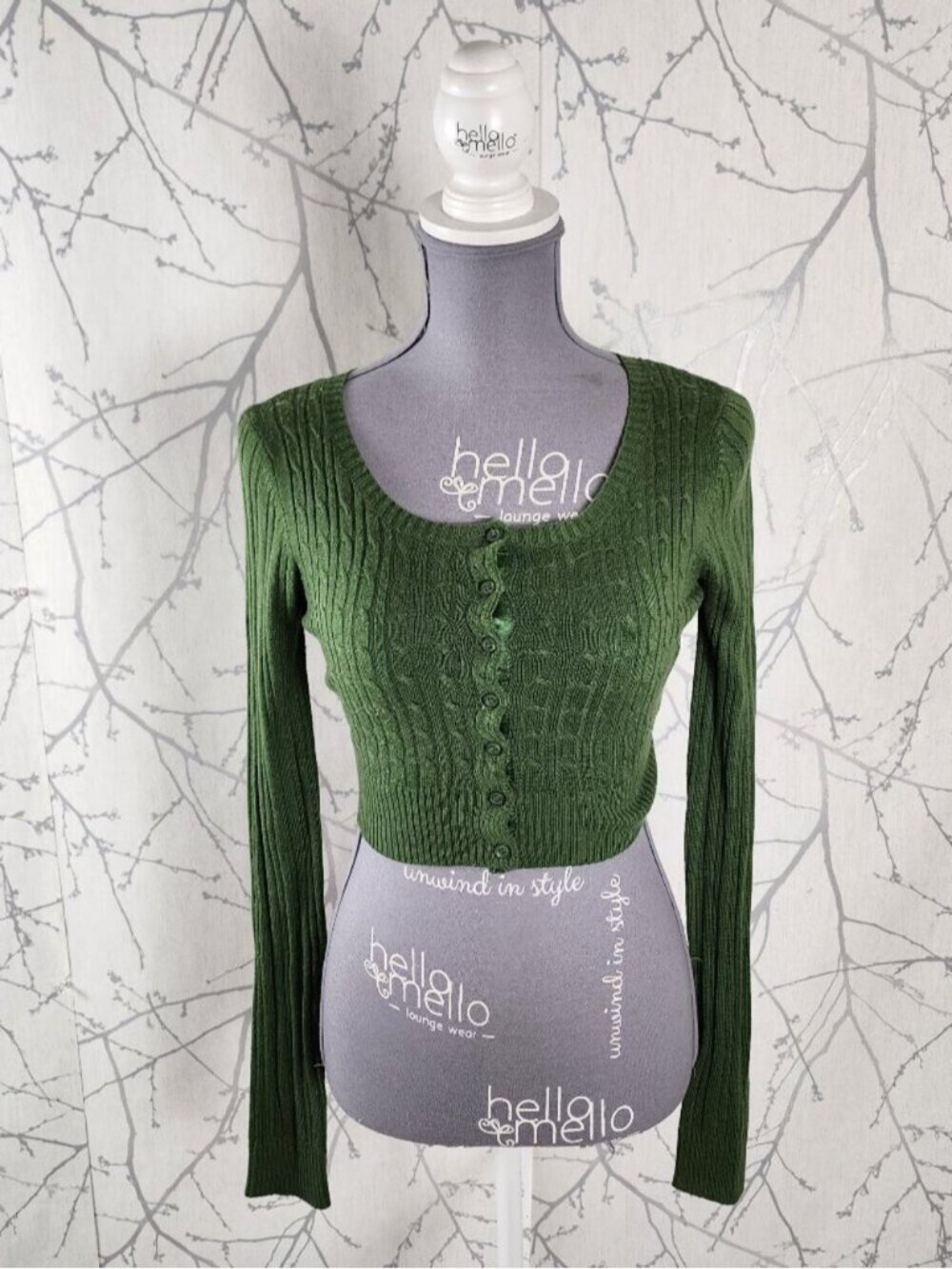 Urban Behaviour Green 45% Wool Cable Knit Cropped Cardigan